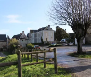 Mairie de Saint-Rémy-la-Varenne