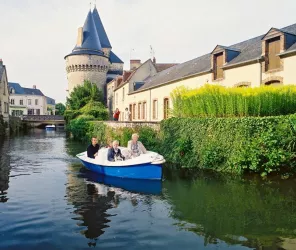 © Francis Le Floch, 2013