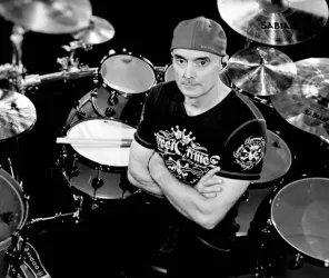 Tous droits réservés