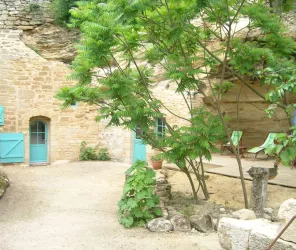 Antoine et Sandrine Paris - Gîte la Troglo