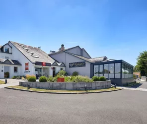 © Hôtel Restaurant Ibis