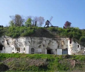 UN TENDRE COEUR DE PIERRE