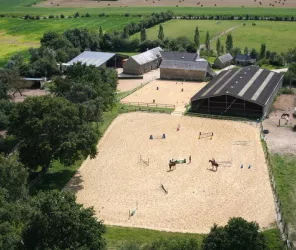 © Centre équestre Le Grand Montgénard