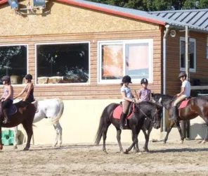 Centre équestre de Rougé