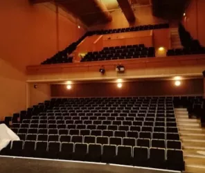 Tous droits réservés