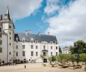 Martin Argyroglo/LVAN