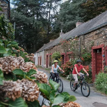 La Régalante: a cycling adventure between Mont Saint-Michel and Nantes 