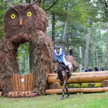 Watch incredible equestrian events!