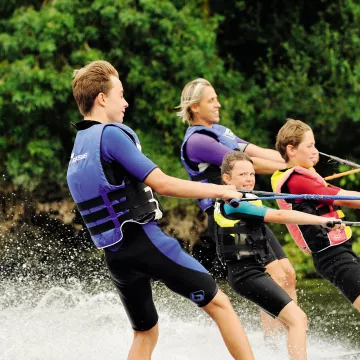 Explore, feel, create: an emotional adventure in southern Mayenne 