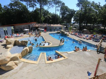 camping-les-rochelets