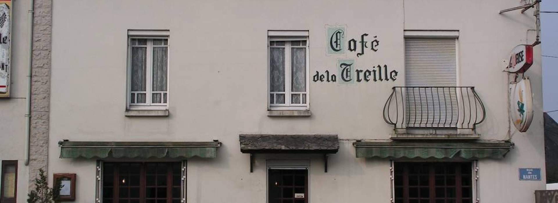 CAFE -RETAURANT LA TREILLE