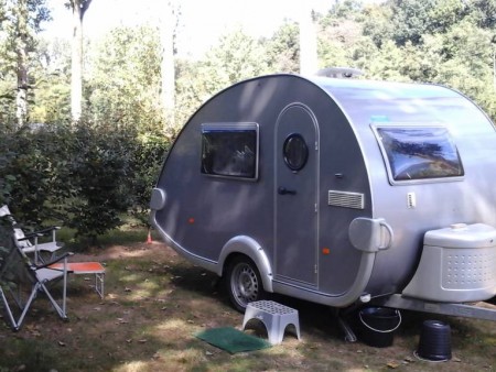 ©emplacement camping le Parc de Vaux 53300 Ambrieres les vallées